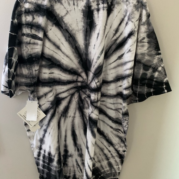Rip n dip graphic tie dye T-shirt - Picture 2 of 4